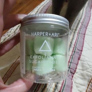 Harper + Ari Exfoliatiing Sugar Cubes